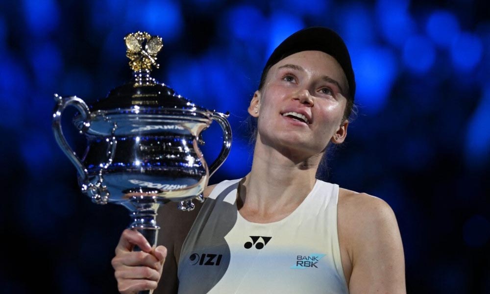 সাবালেঙ্কাকে হারিয়ে অস্ট্রেলিয়ান ওপেন জিতলেন রিবাকিনা