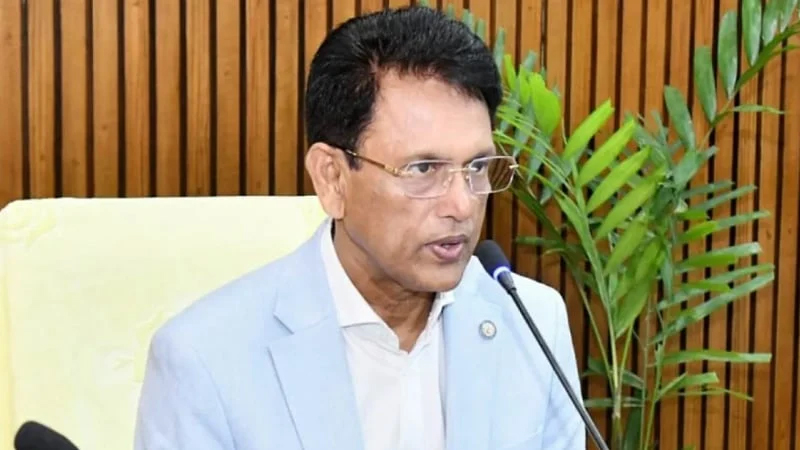 দেশের সব শিক্ষাপ্রতিষ্ঠানে সোলার প্যানেল বসানোর ঘোষণা শিক্ষামন্ত্রীর